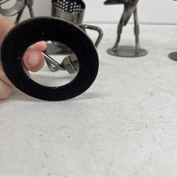 Silvertone Set Of 4 Figurines Bolt Man Guitar Player & Band - Picture 6 of 6